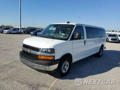 2025 Chevrolet Express 3500 Passenger Van LT 1LT 155.1" WB
