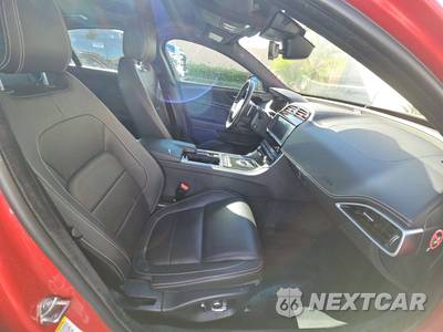 2019 Jaguar XE Landmark - zdjęcie 8 z 32 - miniatura