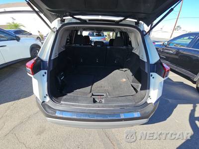 2021 Nissan Rogue SV - zdjęcie 16 z 27 - miniatura