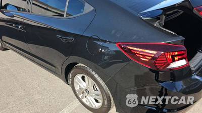 2020 Hyundai Elantra SEL Sedan - zdjęcie 26 z 27 - miniatura