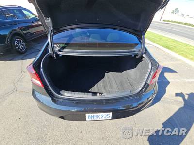2020 Hyundai Elantra SEL Sedan - zdjęcie 16 z 27 - miniatura