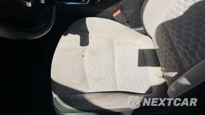 2020 Chevrolet Equinox LS 1LS - zdjęcie 29 z 30 - miniatura