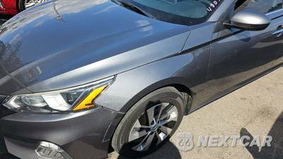 2019 Nissan Altima S - zdjęcie 30 z 31 - miniatura
