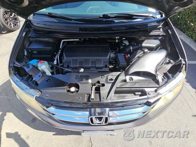 2016 Honda Odyssey Touring 118.1" WB - zdjęcie 15 z 29 - miniatura