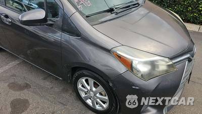 2015 Toyota Yaris LE - zdjęcie 34 z 35 - miniatura