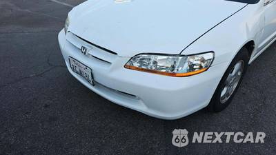2000 Honda Accord Sedan EX w/Leather - zdjęcie 29 z 32 - miniatura