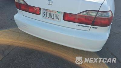 2000 Honda Accord Sedan EX w/Leather - zdjęcie 27 z 32 - miniatura