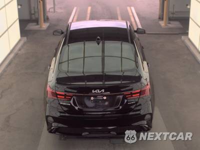 2023 Kia Forte GT-Line - zdjęcie 6 z 44 - miniatura