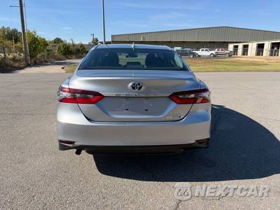 2022 Toyota Camry Hybrid LE - zdjęcie 6 z 38 - miniatura