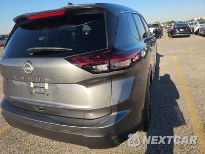2026 Nissan Rogue SV - zdjęcie 4 z 21 - miniatura