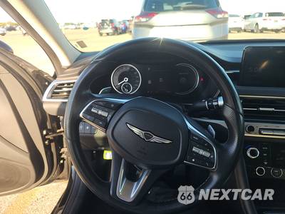 2025 Genesis G70 2.5T - zdjęcie 10 z 20 - miniatura