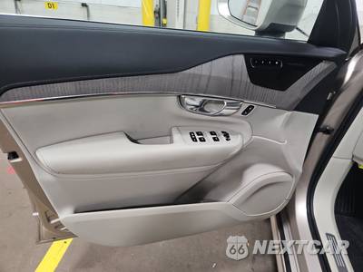 2024 Volvo XC90 B6 Ultimate Bright Theme 7-Passenger - zdjęcie 9 z 33 - miniatura
