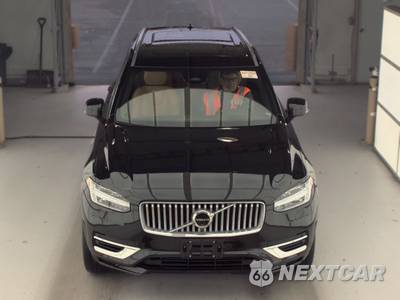 2024 Volvo XC90 Recharge Plug-In Hybrid T8 Ultimate Bright Theme 7-Passenger - zdjęcie 2 z 36 - miniatura