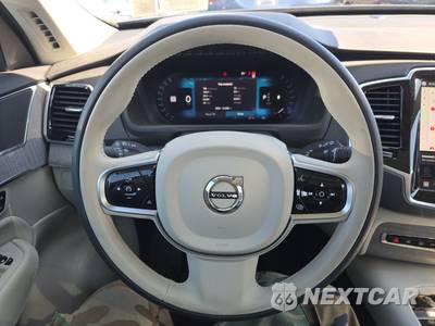 2025 Volvo XC90 Plus 6-Passenger - zdjęcie 10 z 33 - miniatura