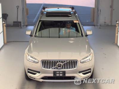 2024 Volvo XC90 B6 Ultimate Bright Theme 7-Passenger - zdjęcie 2 z 32 - miniatura