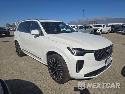 2026 Volvo XC90 B6 Plus 7-Passenger - zdjęcie 3 z 33 - miniatura