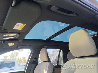 2026 Volvo XC90 B6 Plus 7-Passenger - zdjęcie 25 z 35 - miniatura