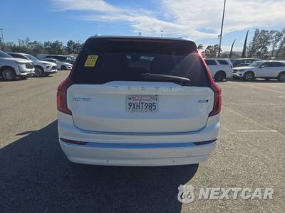 2026 Volvo XC90 B6 Plus 7-Passenger - zdjęcie 5 z 32 - miniatura