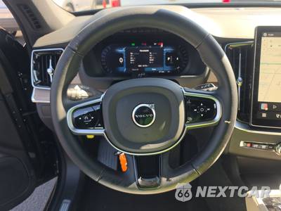 2026 Volvo XC90 B6 Plus 7-Passenger - zdjęcie 10 z 35 - miniatura