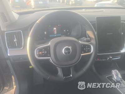 2026 Volvo XC90 B6 Plus 7-Passenger - zdjęcie 10 z 33 - miniatura
