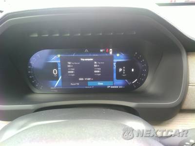 2026 Volvo XC90 B6 Plus 7-Passenger - zdjęcie 23 z 39 - miniatura