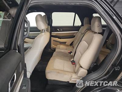 2019 Ford Explorer - zdjęcie 13 z 43 - miniatura