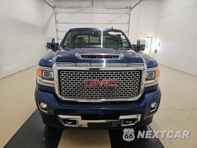 2017 GMC Sierra 2500 Denali HD Crew Cab Medium Bed 5SA - zdjęcie 2 z 43 - miniatura