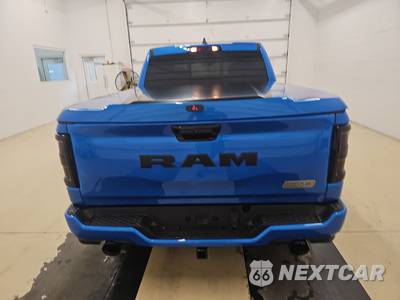 2026 Ram 1500 Big Horn Crew Cab Short Bed - zdjęcie 5 z 21 - miniatura