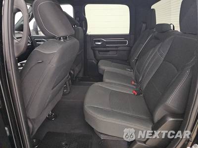 2025 Ram 2500 Big Horn Crew Cab Medium Bed - zdjęcie 13 z 25 - miniatura