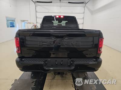 2025 Ram 2500 Big Horn Crew Cab Medium Bed - zdjęcie 5 z 25 - miniatura