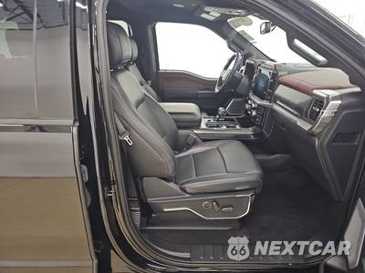 2023 Ford F-150 LARIAT Crew Cab Short Bed - zdjęcie 8 z 27 - miniatura
