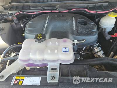 2018 Ram 1500 Laramie Crew Cab Short Bed - zdjęcie 15 z 28 - miniatura