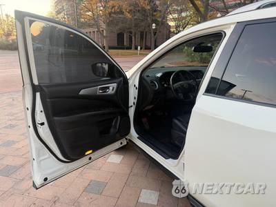 2019 Nissan Pathfinder SL - zdjęcie 63 z 83 - miniatura