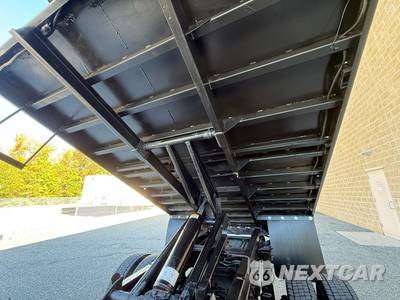 2015 Ford Super Duty F-550 Cab Chassis XL Crew Cab DRW - zdjęcie 53 z 71 - miniatura