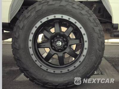 2022 Ford F-150 Hybrid Platinum Crew Cab Short Bed - zdjęcie 11 z 35 - miniatura
