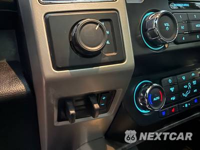 2019 Ford Super Duty F-350 Lariat Crew Cab Long Bed DRW - zdjęcie 42 z 44 - miniatura