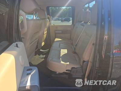 2016 Ford Super Duty F-250 Lariat Crew Cab Medium Bed - zdjęcie 13 z 27 - miniatura