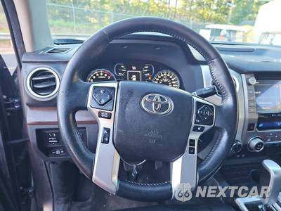 2021 Toyota Tundra Limited Crew Cab Short Bed - zdjęcie 10 z 58 - miniatura