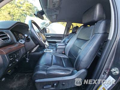 2021 Toyota Tundra Limited Crew Cab Short Bed - zdjęcie 7 z 58 - miniatura