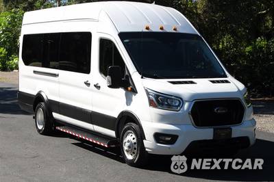2023 Ford Transit 350 HD Passenger Van XLT DRW High Roof 148.0" WB - zdjęcie 3 z 48 - miniatura