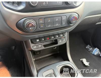2019 Chevrolet Colorado Z71 Crew Cab Medium Bed 4Z7 - zdjęcie 18 z 20 - miniatura