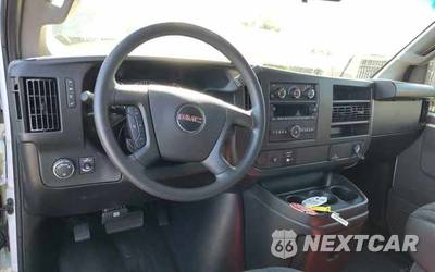 2025 GMC Savana 2500 Cargo Van 1WT 135.0" WB - zdjęcie 10 z 29 - miniatura