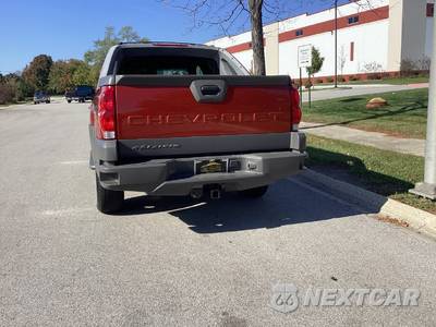 2002 Chevrolet Avalanche 1500 Crew Cab Short Bed - zdjęcie 5 z 16 - miniatura