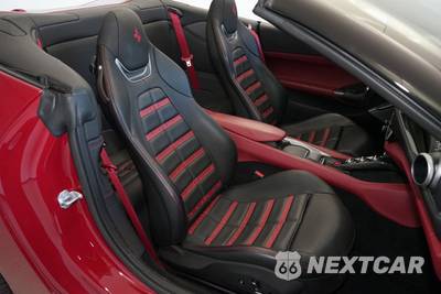 2019 Ferrari Portofino - zdjęcie 11 z 32 - miniatura