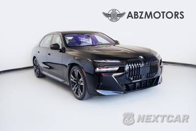 2023 BMW 7 Series Sedan 760i xDrive - zdjęcie 1 z 30 - miniatura