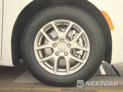 2025 Chrysler Pacifica Select 121.6" WB - zdjęcie 10 z 25 - miniatura