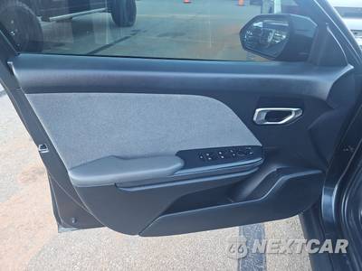 2025 Kia K4 EX - zdjęcie 15 z 27 - miniatura
