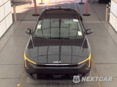 2025 Kia K4 EX - zdjęcie 2 z 27 - miniatura