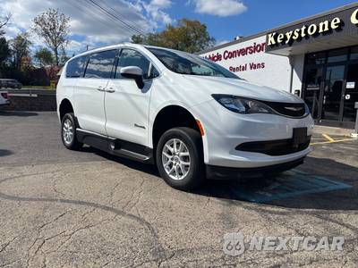 2021 Chrysler Voyager LXi 121.6" WB - zdjęcie 2 z 10 - miniatura