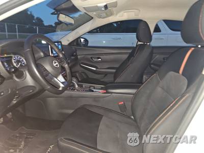 2025 Nissan Sentra SR - zdjęcie 7 z 17 - miniatura